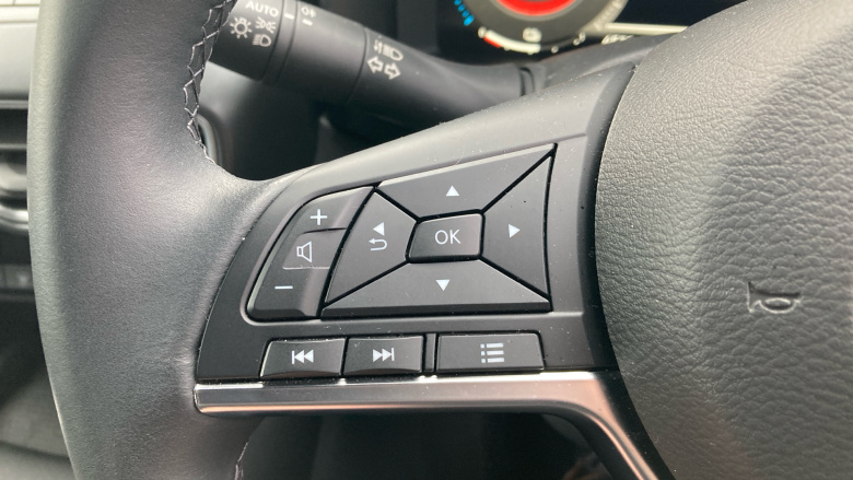 Nissan Juke 1.6 Hybrid N-Connecta 5dr Auto Hybrid Hatchback